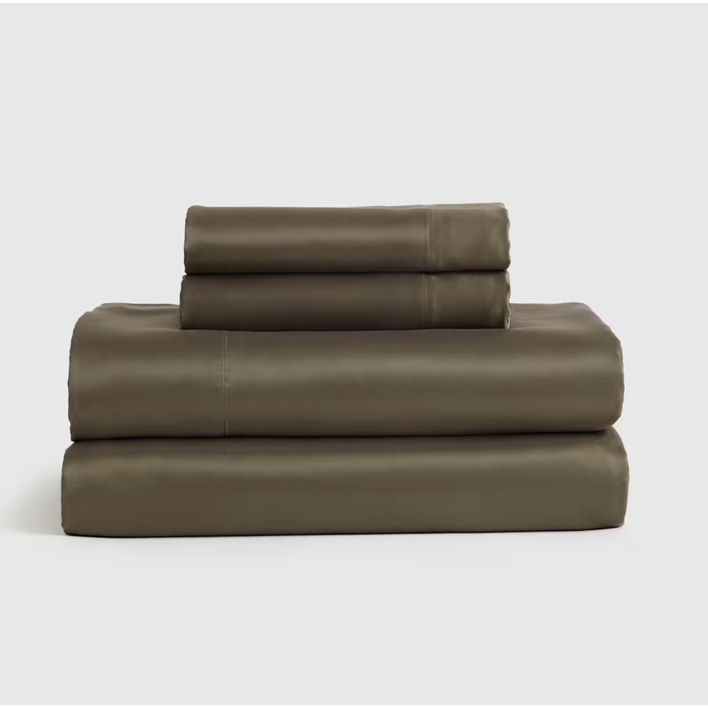 Quince Bamboo Sheet Set King Size Dusty Olive Green 4 Piece w/ Flat Sheet